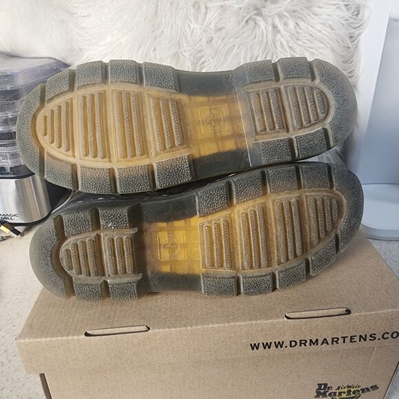 Dr. Martens combat boots - Picture 5 of 6